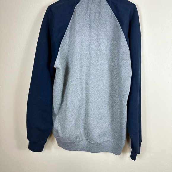 Chaps size medium. Fleece jacket like new p2p 23” length 28 blue / grey - Picture 5 of 9